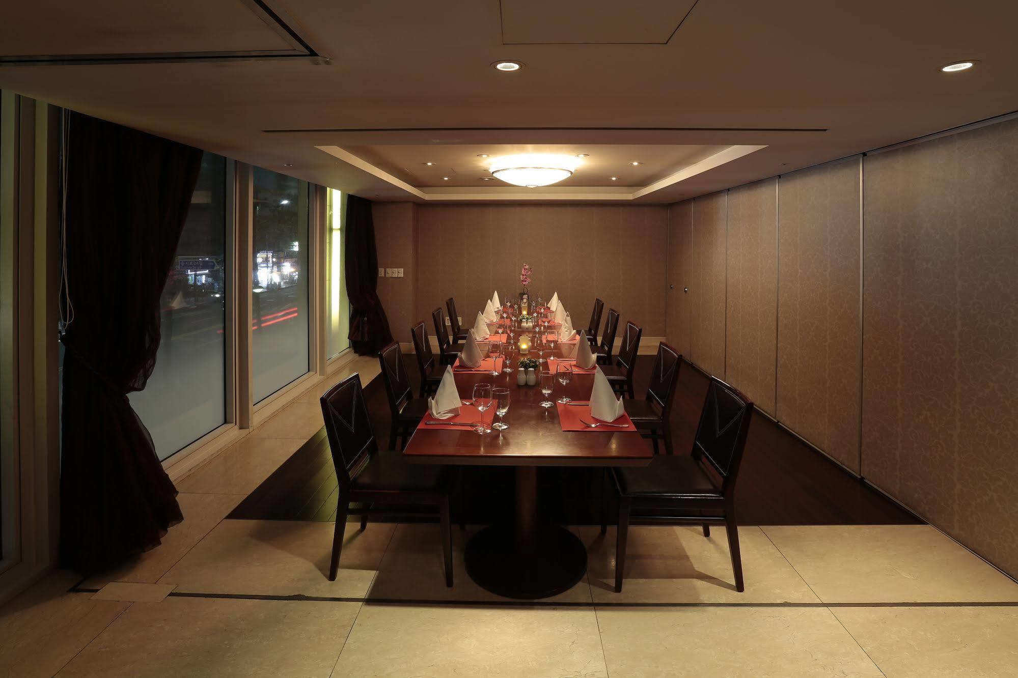 Hotel Kukdo Seoul Exterior photo